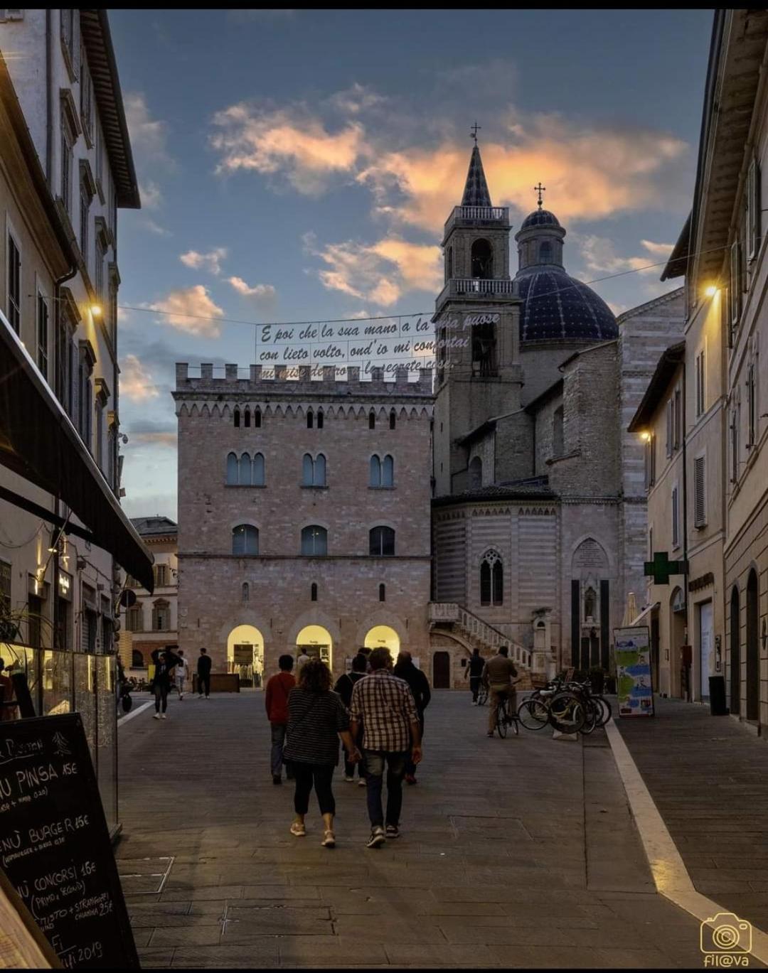 Apartmán La Casa Di Miri Foligno Exteriér fotografie